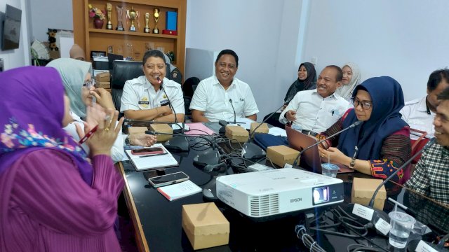 Buka Seminar Pelaporan Akhir Penelitian Layanan Kesehatan, Andi Bukti Harap Ada Peningkatan Kualitas Layanan