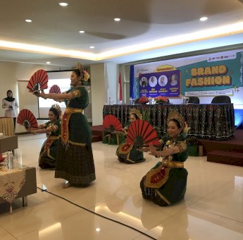 Dukung Ekonomi Kreatif, Dispar Gelar Workshop Brand Fashion
