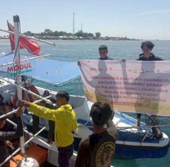 Kecamatan Sangkarrang Terima Bantuan Alat Rehabilitasi Coral Garden