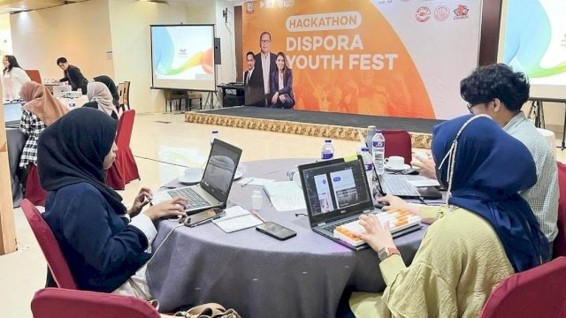 10 Tim Berkompetisi di Lomba Hackathon Selama 24 Non-Stop di Hotel Aerotel Smile Makassar