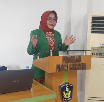 Teliti Kepemimpinan Transformasional UINAM, Nurmiati Raih Doktor Cumlaude