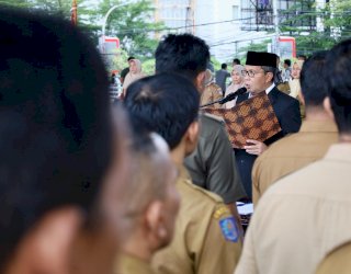 Perkuat Kelurahan, Danny Pomanto Lantik 106 Sekretaris Lurah