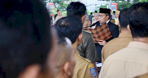 Perkuat Kelurahan, Danny Pomanto Lantik 106 Sekretaris Lurah