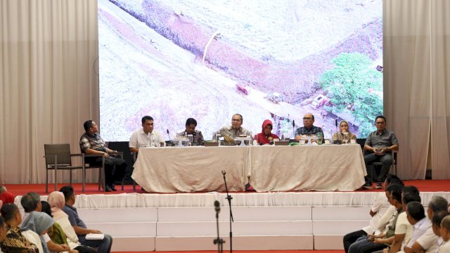 Danny Pomanto Target Raih Kembali Piala Adipura 2023