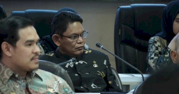 Camat Ujung Tanah Ikut Rapat Pansus Pembahasan Ranperda Kota Makassar tentang Pajak Daerah dan Retribusi