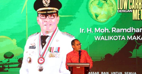 Komitmen Danny Pomanto Wujudkan Makassar Low Carbon, Gunakan Kendaraan Listrik Hingga Pasang Solar Cell di Sekolah