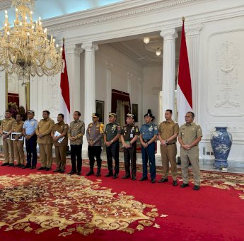 Pj Gubernur Bahtiar-Danny Pomanto Temui Presiden Jokowi Bahas Persiapan Pembangunan Stadion Hingga Kelanjutan Proyek Mamminasata