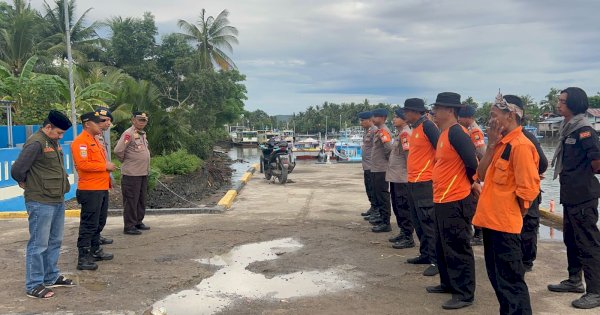 Warga Sinjai Dilaporkan Hilang, Tim SAR Brimob Bone Terjun Operasi Lakukan Pencarian