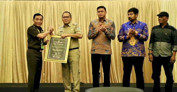 Kejati Sulsel Nobatkan Danny Pomanto Sebagai Role Model Kepala Daerah