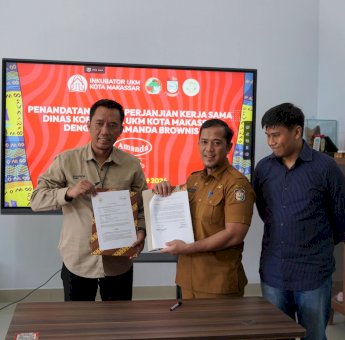 Diskop Gandeng Brownis Amanda Promosikan Produk Unggulan 17 UMKM Inkubator Center