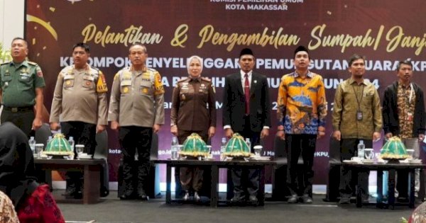 Hadiri Pelantikan KPPS, Rudianto Lallo Minta Bekerja Fokus