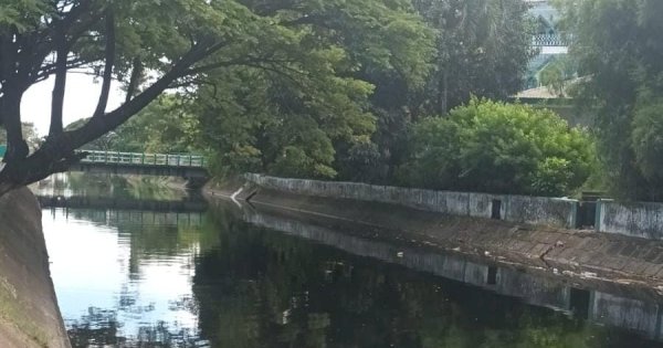 Jaga Kebersihan Kota, Kepala Dinas PU Imbau Masyarakat Tak Buang Sampah di Kanal