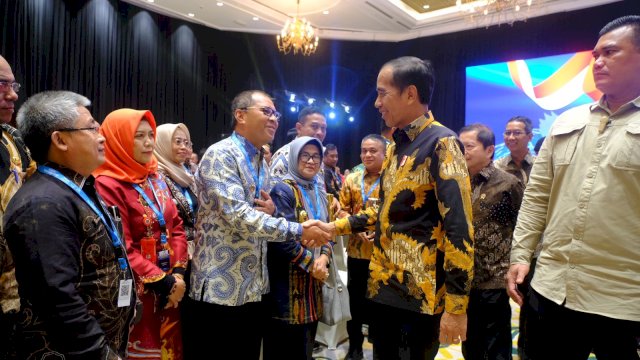 Moment Presiden Jokowi bersama Wali Kota Makassar Moh Ramdhan Pomanto || foto istimewa 