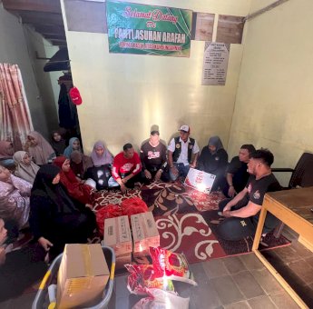 Honda PCX Club Indonesia Berbagi Kebahagiaan dengan Panti Asuhan Arafah Makassar