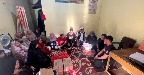 Honda PCX Club Indonesia Berbagi Kebahagiaan dengan Panti Asuhan Arafah Makassar