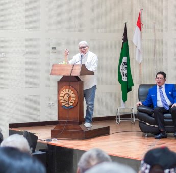 Silaturahmi ke FMIPA, Rektor UNM Ajak Civitas Bekerja dengan Bahagia dan Jaga Kebersamaan