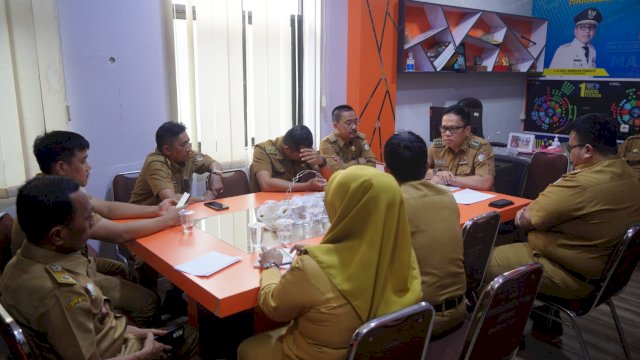 Camat Rappocini Kumpulkan Semua Lurah, Bahas Kebersihan Wilayah