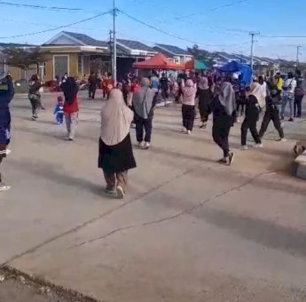 Peduli Kesehatan, Kerukunan BFM 2 Gelar Olahraga Bersama Warga