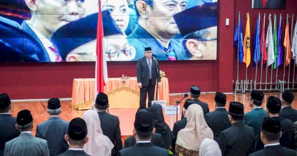 Prof Karta Jayadi Lantik 41 Pejabat Lingkup UNM