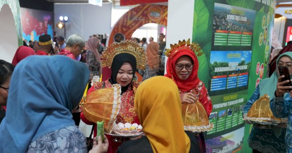 Dispar Hadirkan Aneka Kue Tradisional Bugis-Makassar di ICE APEKSI, Perkuat Branding Makassar Kota Makan Enak