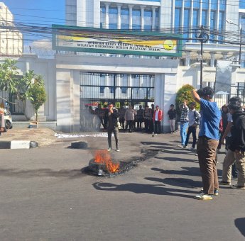 Aliansi Mahasiswa Dorong Kejati Sulsel Usut Proyek Pengaspalan Kawasan Industri Palopo