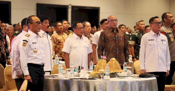Prof Zudan Promosikan Event F8 Makassar di Hadapan Dua Menteri