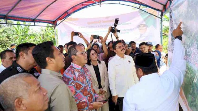 Danny Pomanto Dampingi Pj Gubernur Terima Kunjungan Kerja Komisi V DPR-RI, Pastikan Kesiapan Lahan Pembangunan Stadion