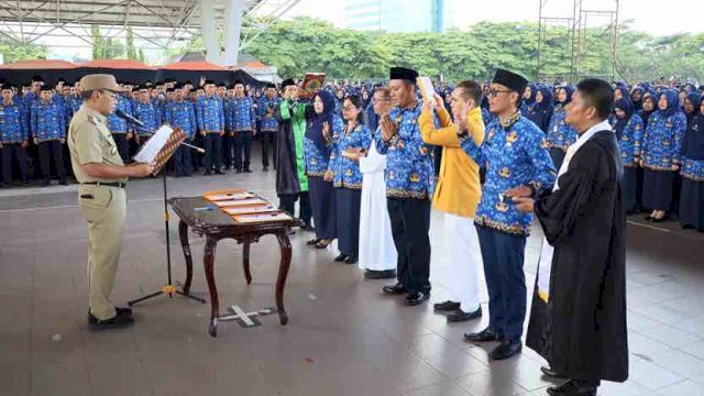 Pengambilan Sumpah Jabatan 1.852 PPPK Tenaga Guru, Danny Pomanto: Bawa Nilai-Nilai Ciptakan SDM Unggul