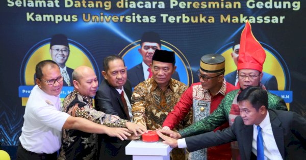 Diresmikan Menko PMK Muhajir Efendi, Danny Pomanto Apresiasi Gedung Baru Universitas Terbuka Pakai Solar Panel Dukung Low Carbon City
