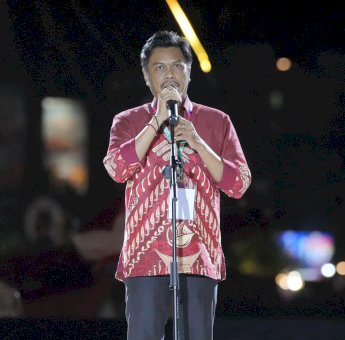 Pj Sekda Firman Pagarra Launching Logo Makassar Fashion Week, Siap Digelar November 2024