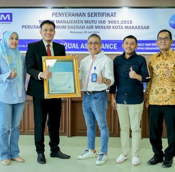 PDAM Makassar Terima Sertifikasi Sistem Manajemen Mutu 9001:2015