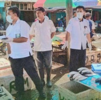 DP2 Kota Makassar dan BBP3HP Kolaborasi dalam Pengawasan Mutu Pangan Perikanan