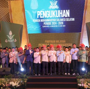 Hadiri Pengukuhan Pimpinan Pemuda Muhammadiyah Sulsel, Danny Pomanto Apresiasi Kualitas Kader Muhammadiyah