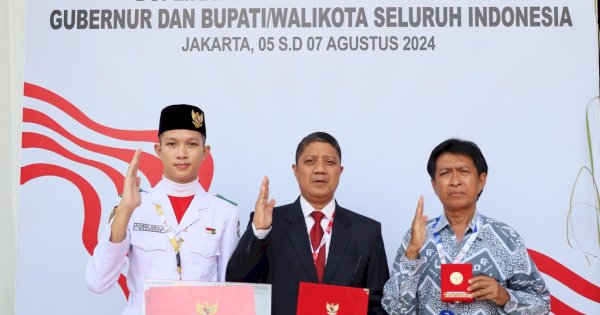 Pemkot Makassar Terima Duplikat Bendera Pusaka dari BPIP Jelang HUT RI ke-79