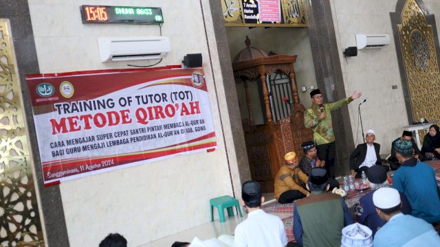 Wali Kota Makassar Moh Ramdhan Pomanto memberikan sambutan pada penutupan TOT Metode Qiro'ah yang diadakan LP3Q di Masjid Baiturrahim Kabupaten Gowa, Minggu (11/8) || istimewa 