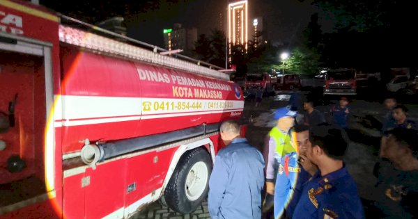 Damkarmat Makassar Ingatkan Aturan Prioritas Jalan demi Keselamatan Pengendara