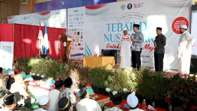 Takbir Akbar Tebar Dai Nusantara, Danny Pomanto Titip Pesan Dakwahkan Program Jagai Anakta&nbsp;