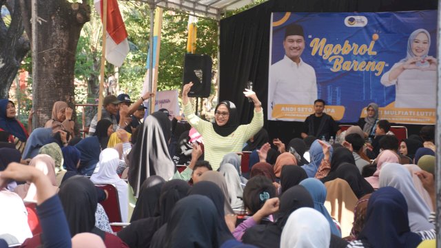 Warga Dua Kecamatan Ngaku Bangga dengan Program Seto-Rezki