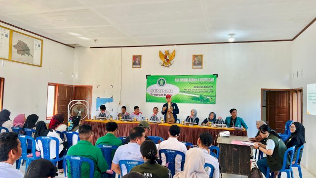 Mahasiswa KKN STIE AMKOP Jalani Pengabdian Masyarakat di Desa Barugaya