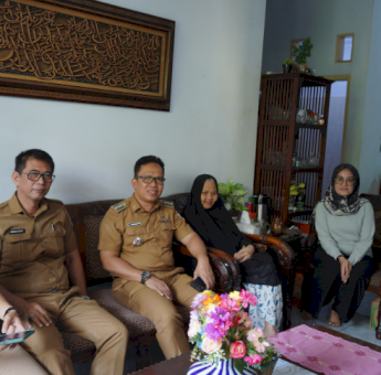 Mediasi Warga dengan Pemilik Usaha, Camat Aminuddin Berikan Solusi