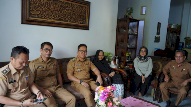 Mediasi Warga dengan Pemilik Usaha, Camat Aminuddin Berikan Solusi