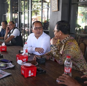 Danny Pomanto Ngopi Bareng Amir Uskara dan Tokoh Masyarakat, Perbesar Peluang Kemenangan DIA di Gowa
