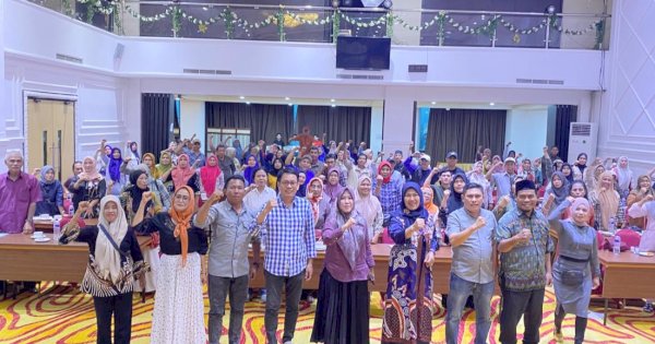 Fatma Wahyuddin Dorong Warga Berikan Hak Pendidikan ke Anak