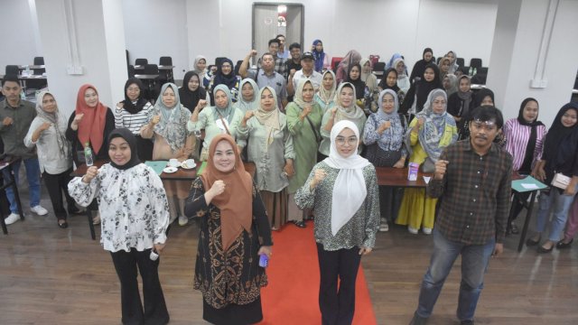 Budi Hastuti Hadap Warga Makassar Jaga dan Pelihar Budaya