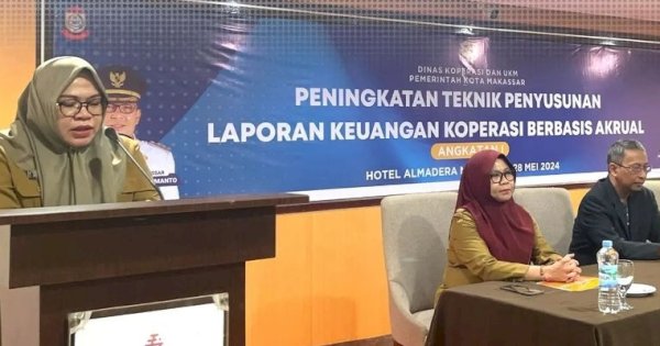 Diskop Makassar Beri Bekal Pelaku UMKM Tingkatkan Penyusun Laporan Keuangan Koperasi