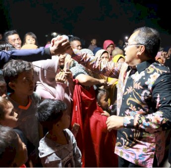 Walikota Makassar Hadiri Pesta Rakyat HUT RI di Pulau Kodingareng