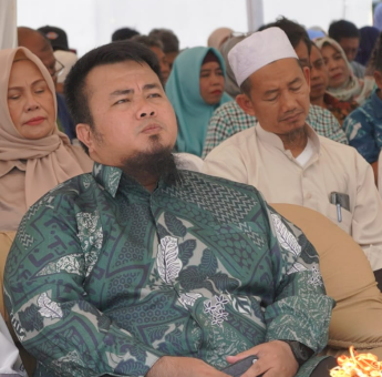 Wakili Camat, Sekcam Rappocini Hadiri Penyerahan PSU di Teduh Bersinar