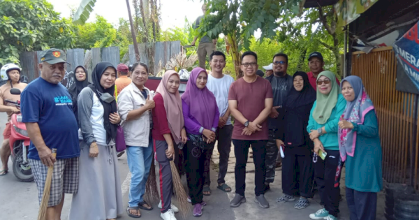 Camat Didampingi Sekcam Rappocini Gelar Sabtu Bersih di Ballaparang