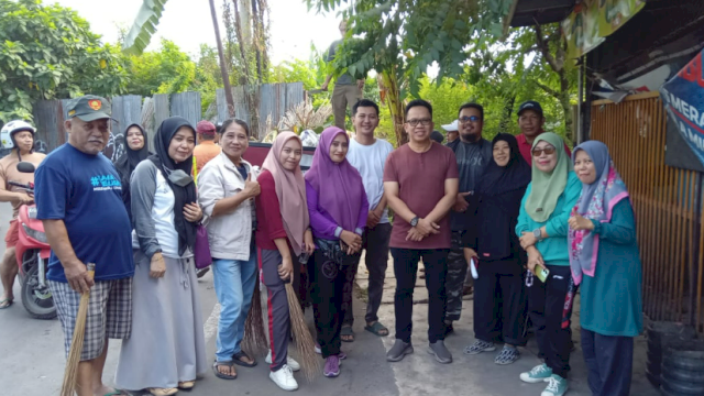 Camat Didampingi Sekcam Rappocini Gelar Sabtu Bersih di Ballaparang