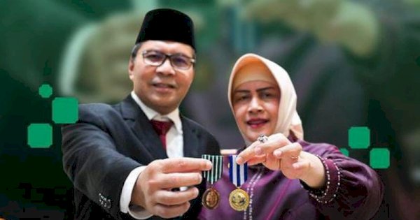 Raih Satyalencana Wira Karya, Zulkifli Nanda Ucapkan Selamat Ke Danny Pomanto